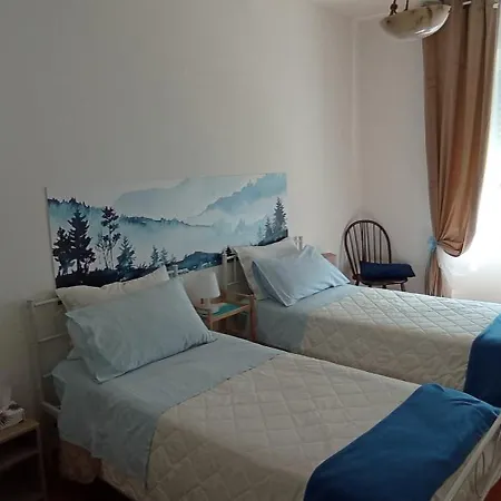 Quarto em Acomodações Particulares Express Comfort 2p Tirano