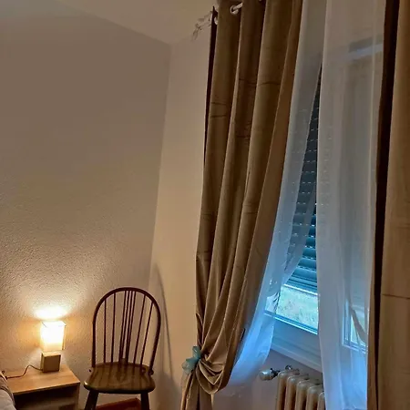 Quarto em Acomodações Particulares Express Comfort 2p *