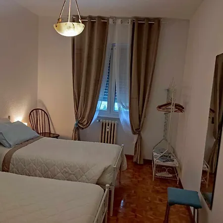 Express Comfort 2p Quarto em Acomodações Particulares Tirano